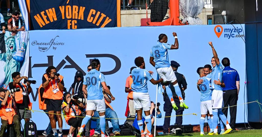 🔥 A Sky blue afternoon and Red Shadows: The NYC Derby stays at&nbsp;home